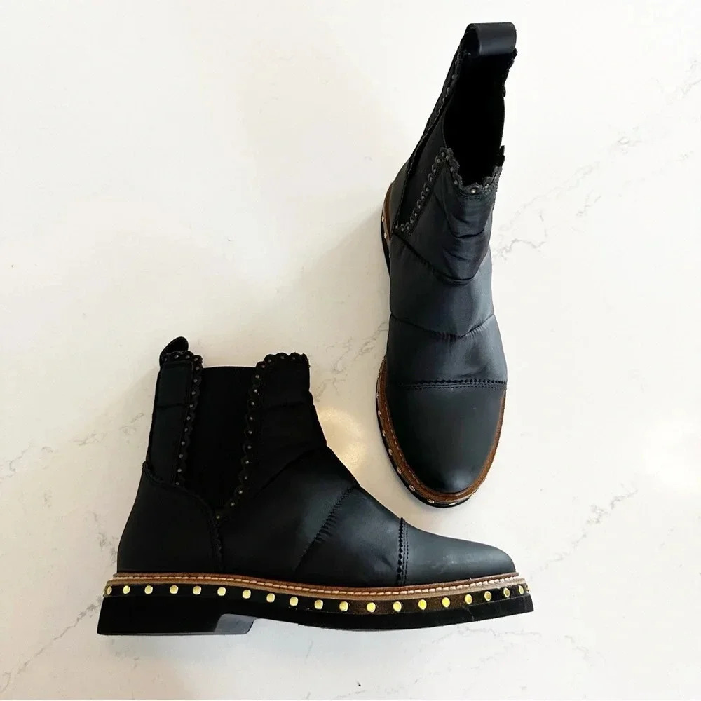 Free People Atlas Puffer Chelsea Boot | NWOB | 36.5/6.5 | Black - Picture 5 of 8